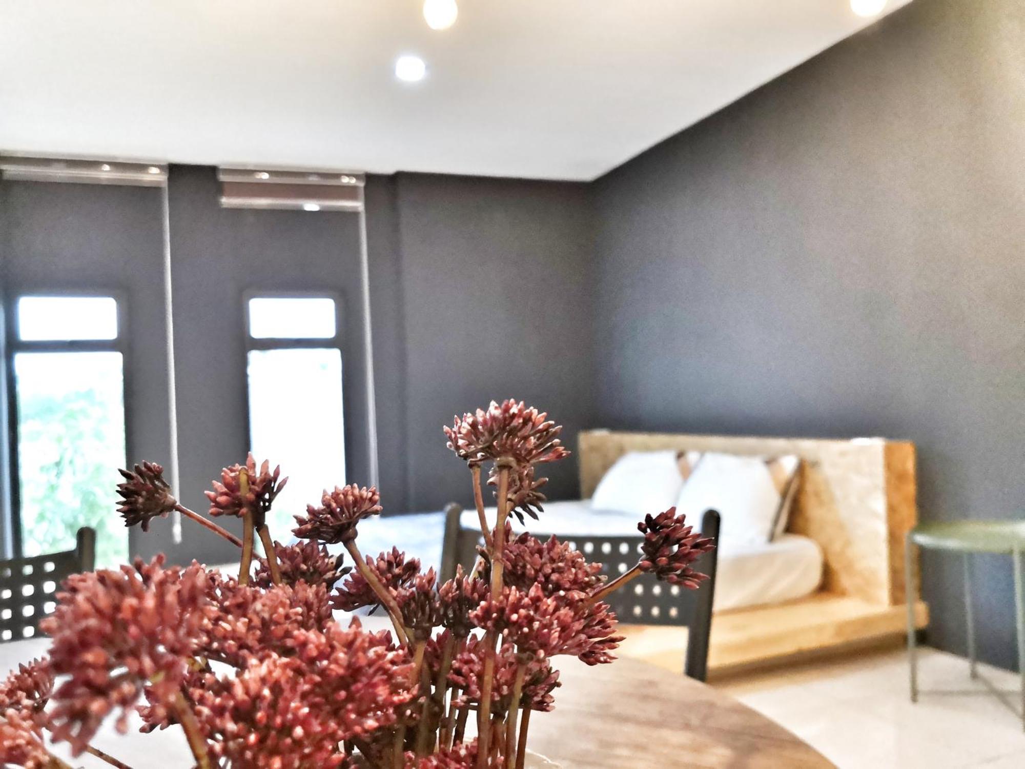 23Loft Kuching Apartment Room photo